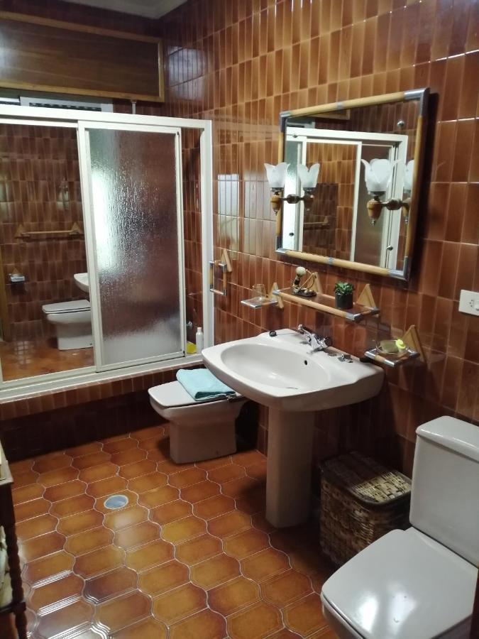 Villa A Casa Dos Avos Celanova Exterior foto